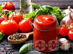 Домашен пикантен кетчуп в буркани или шишета (зимнина) - снимка на рецептата